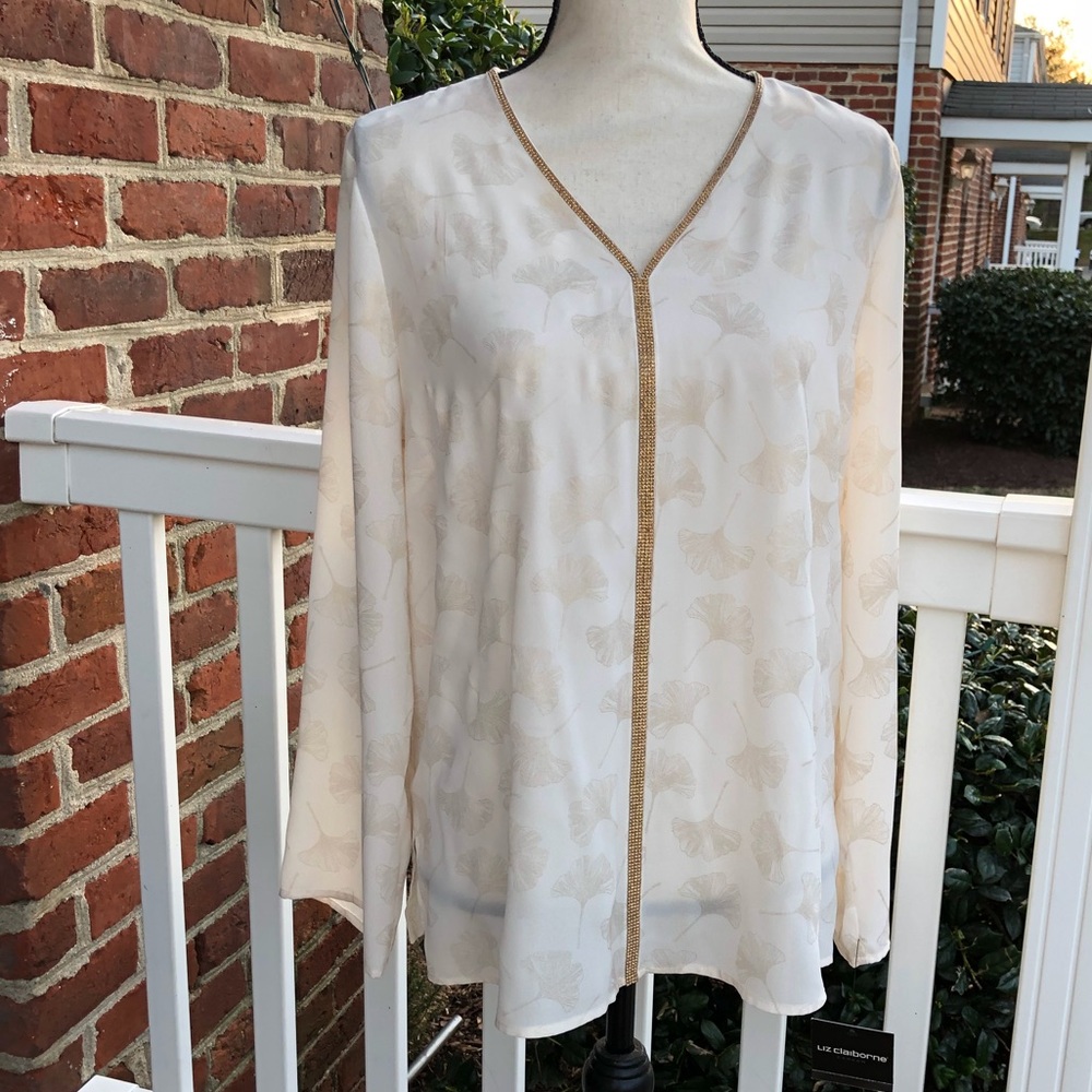 Liz Claiborne Women’s V Neck Long Sleeve Blouse.